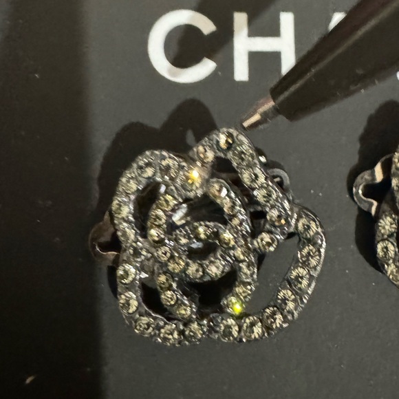 Chanel Camillia Flower Gun Metal Crystal Earrings - Picture 4 of 4